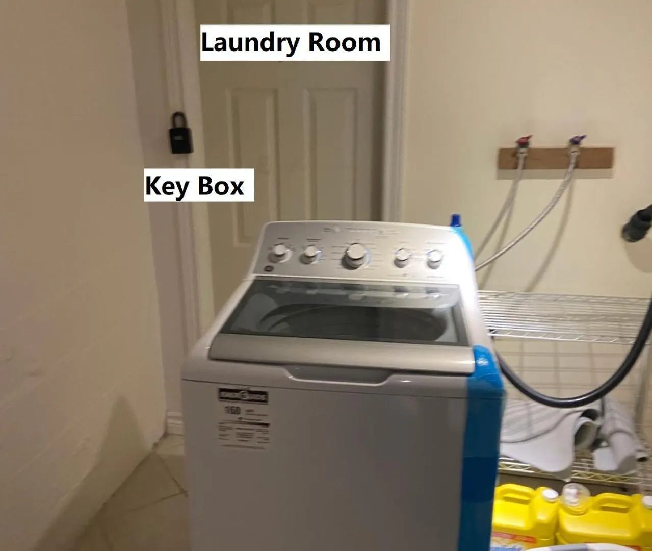 Budget Quad Room With En Suite Bathroom 36B Toronto Guest house